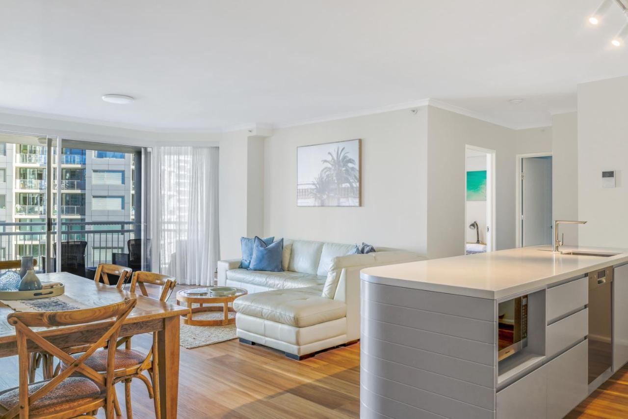 Ocean Sands Resort Gold Coast Buitenkant foto