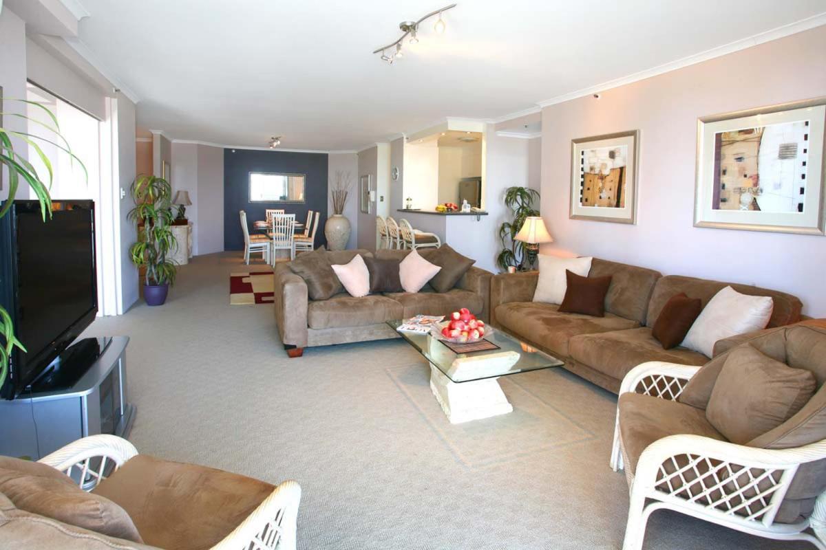 Ocean Sands Resort Gold Coast Buitenkant foto